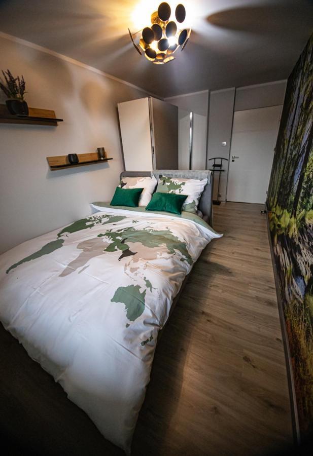Okno Na Izery Apartment Lesna Exterior photo